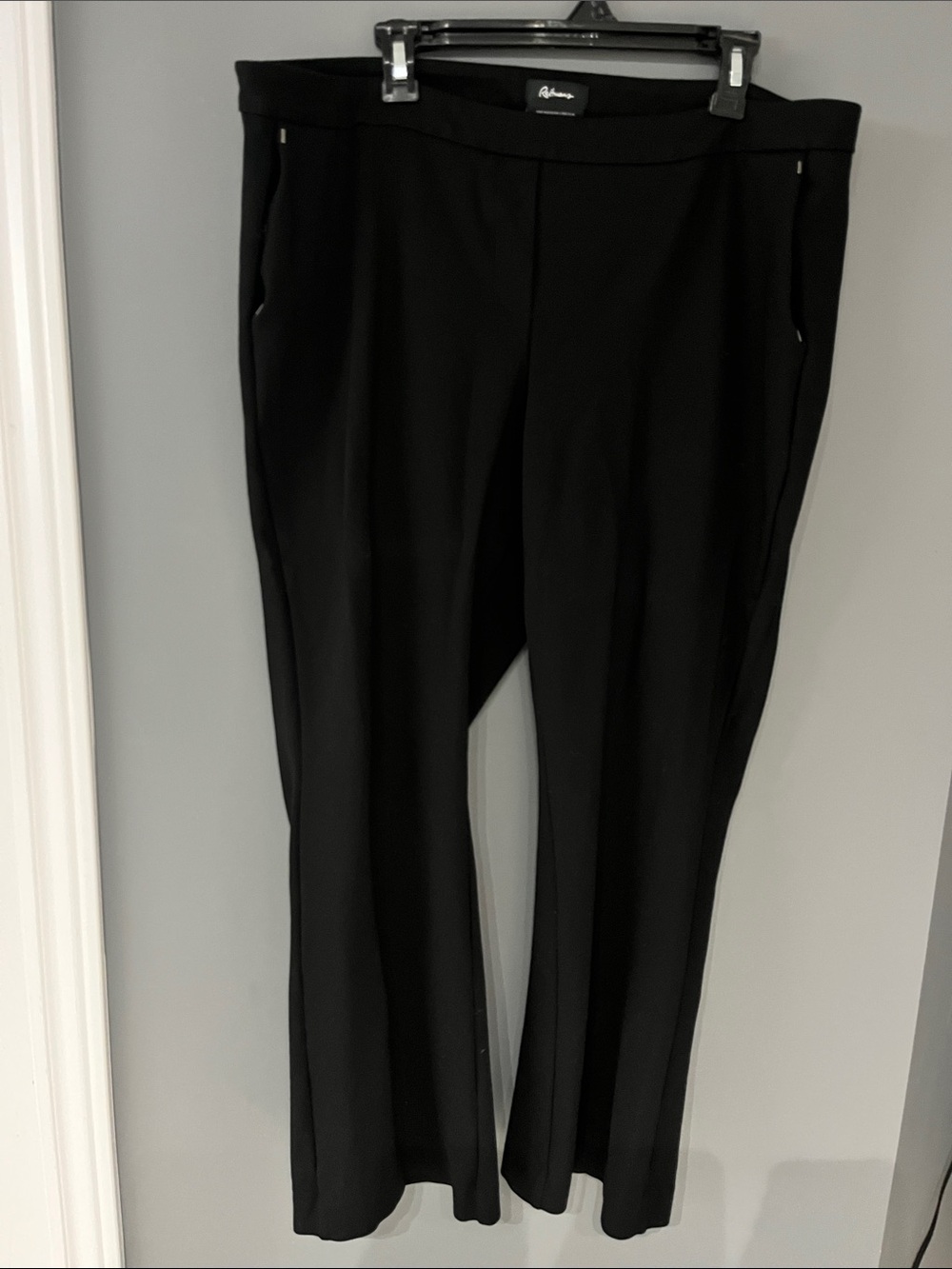 3/$30 Reitmans  Black ponte  Straight-Leg Women’s pants